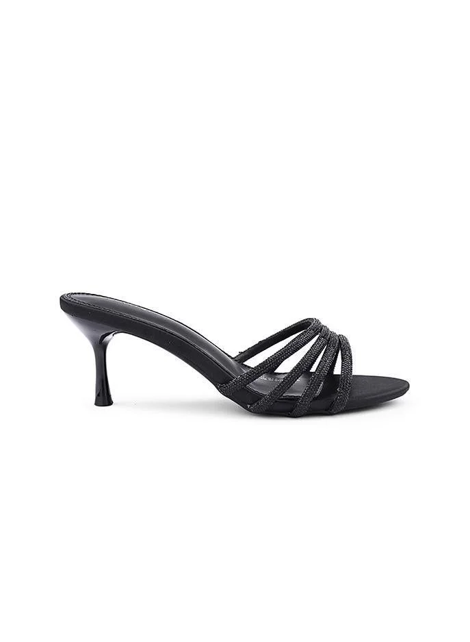 أيقون صنادل بكعب مزينة بأشرطة